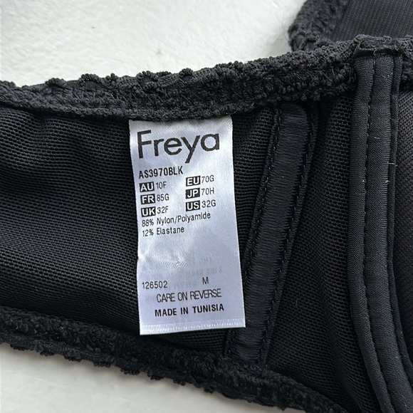 Freya Sundance Sweetheart Bikini Top - Black -32G - excellent like new condition - Picture 8 of 9